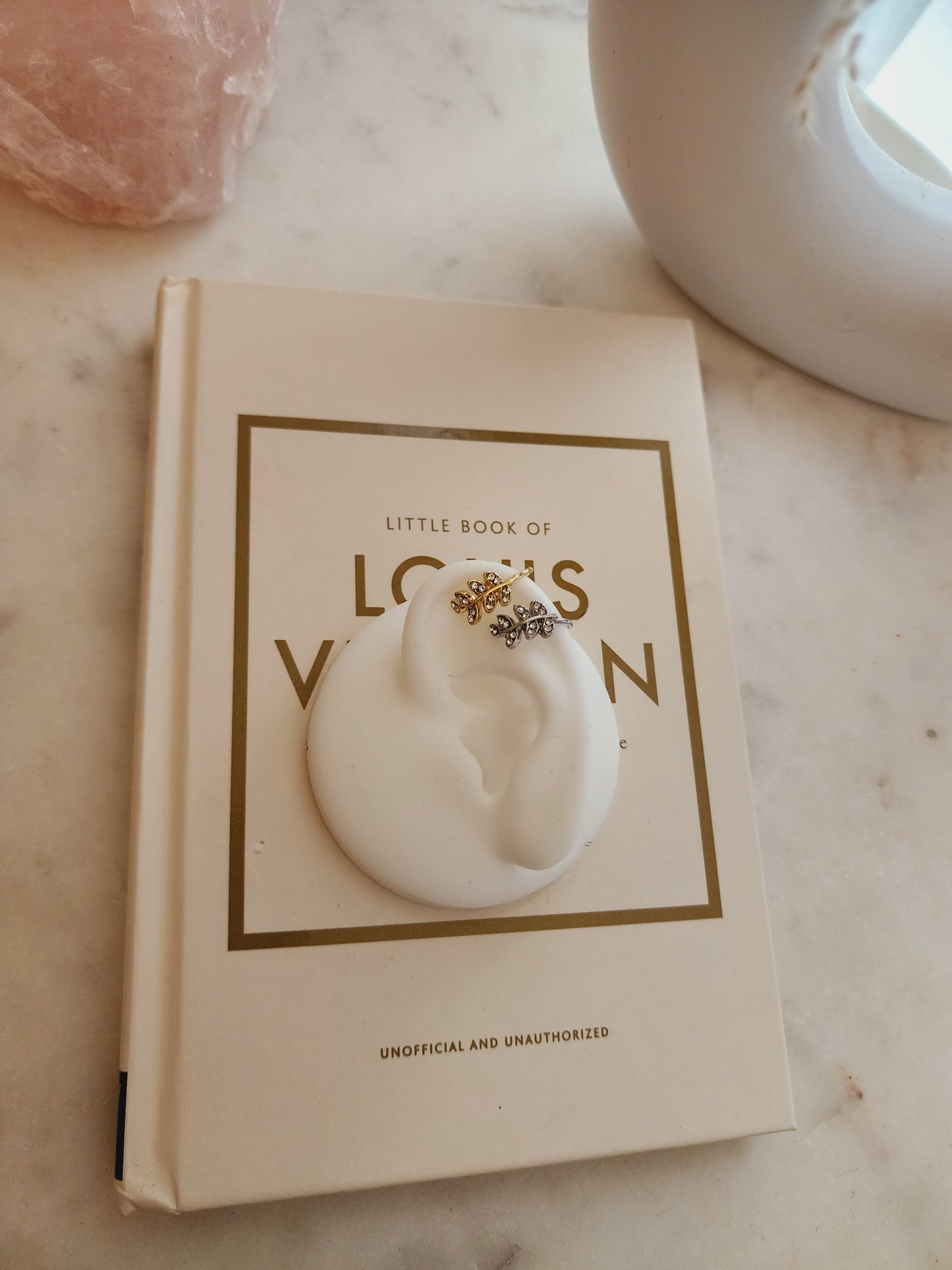 Olive branch earcuff