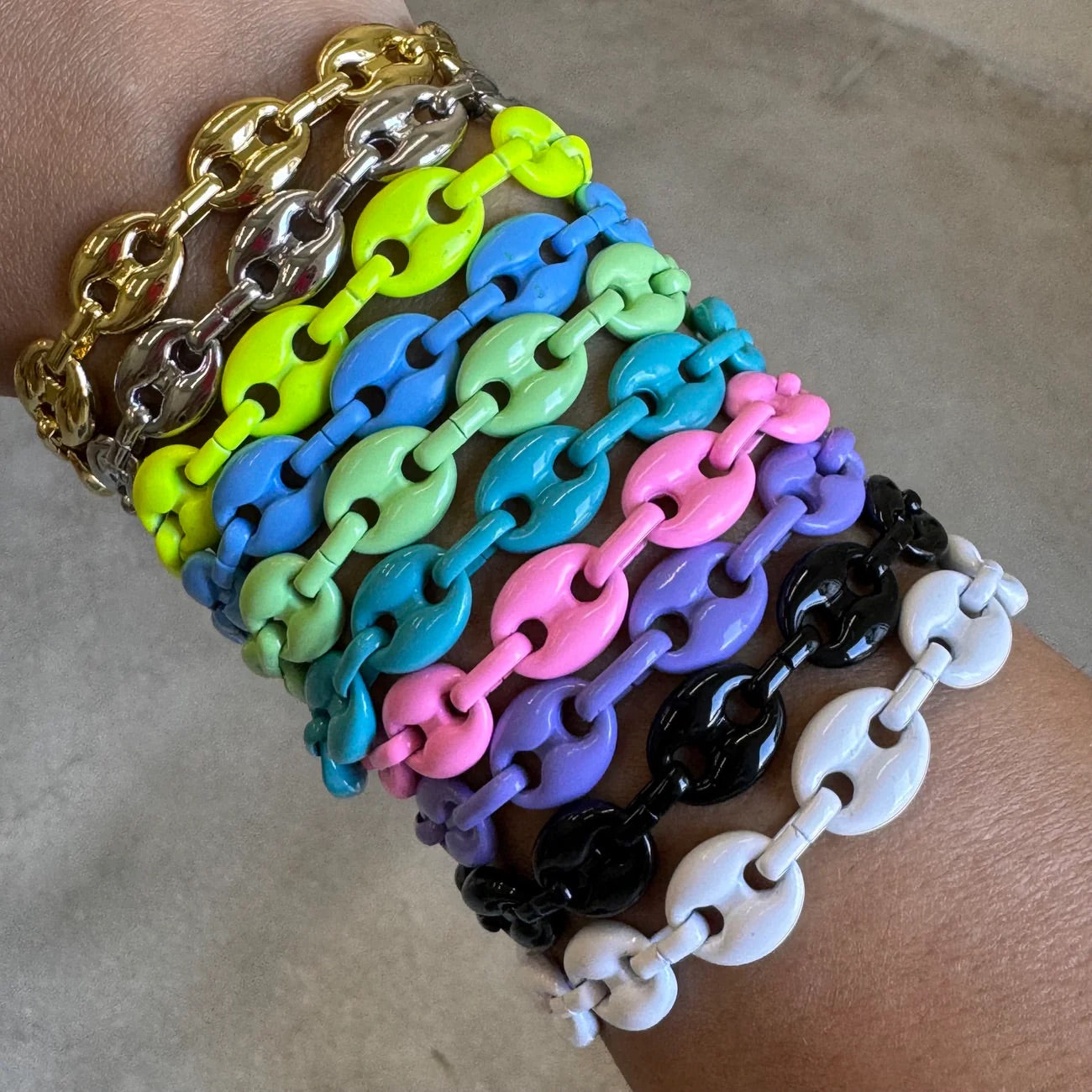 Guzzi link enamel color bracelet