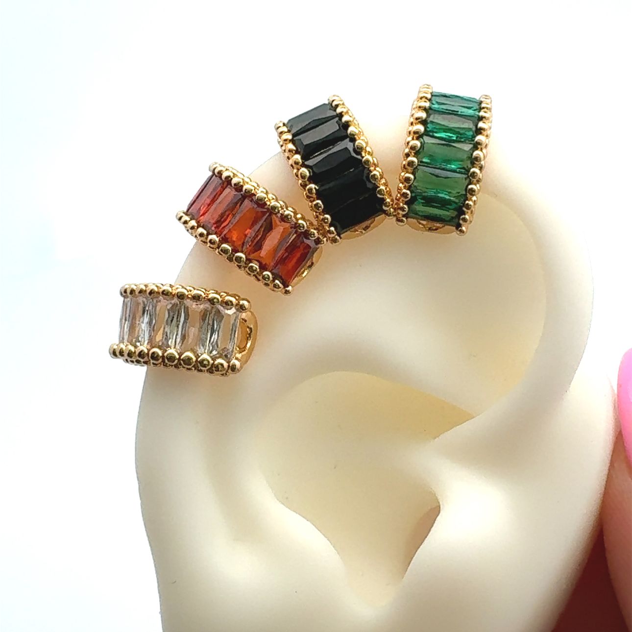 Kamia Crystal earcuff