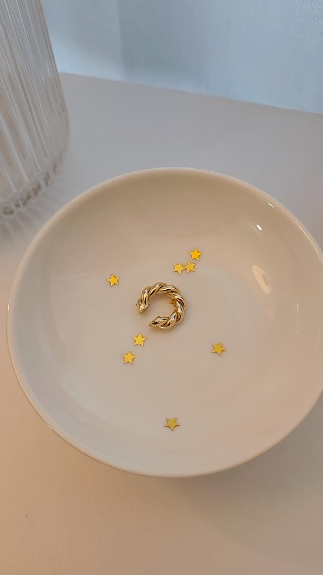 Dulcie earcuff