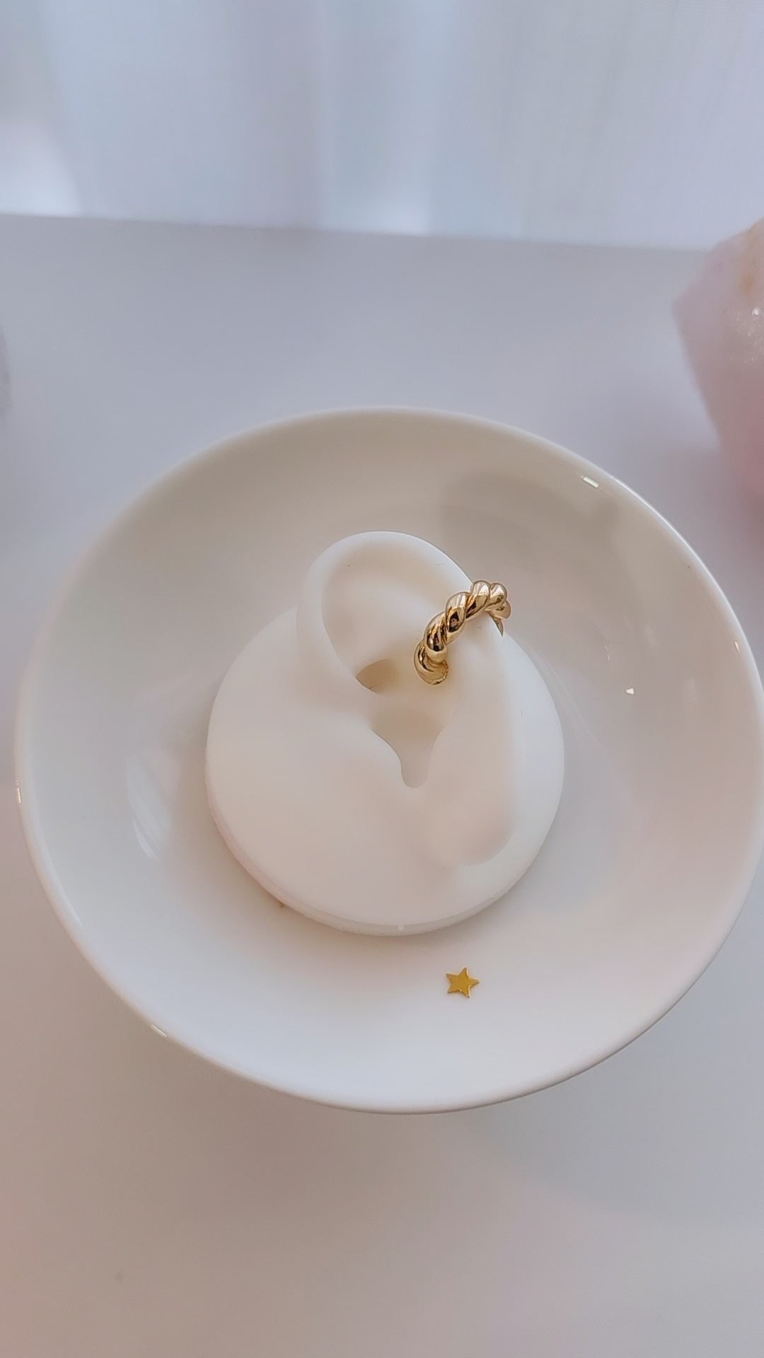 Dulcie earcuff