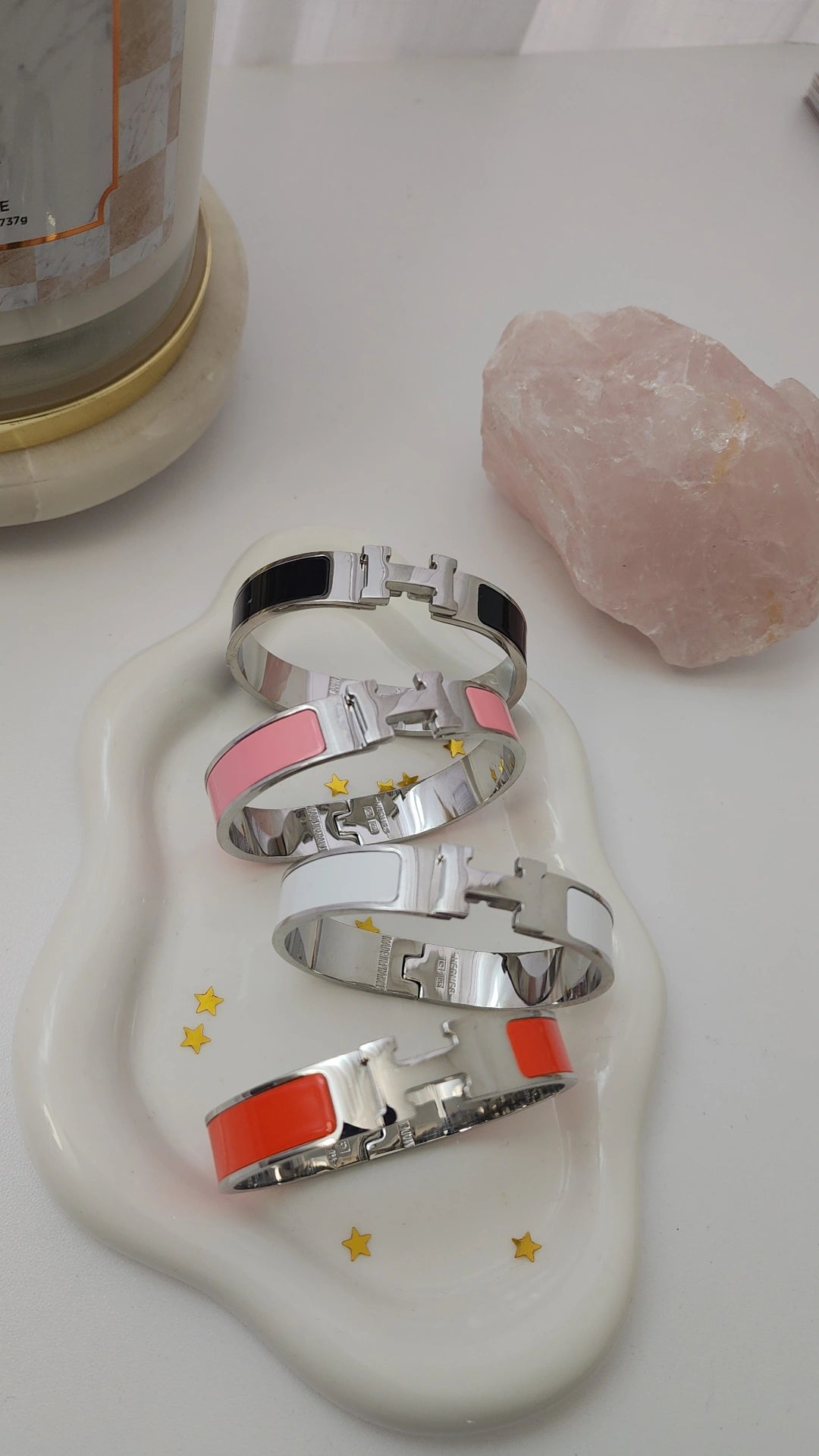 Hera Silver Bangle