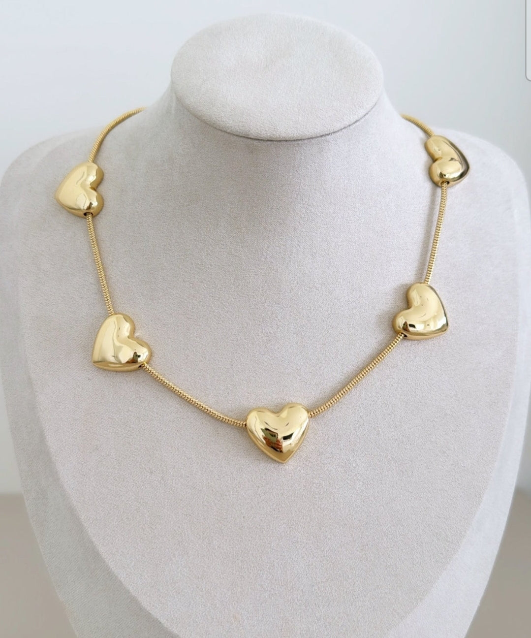 Ava Heart necklace