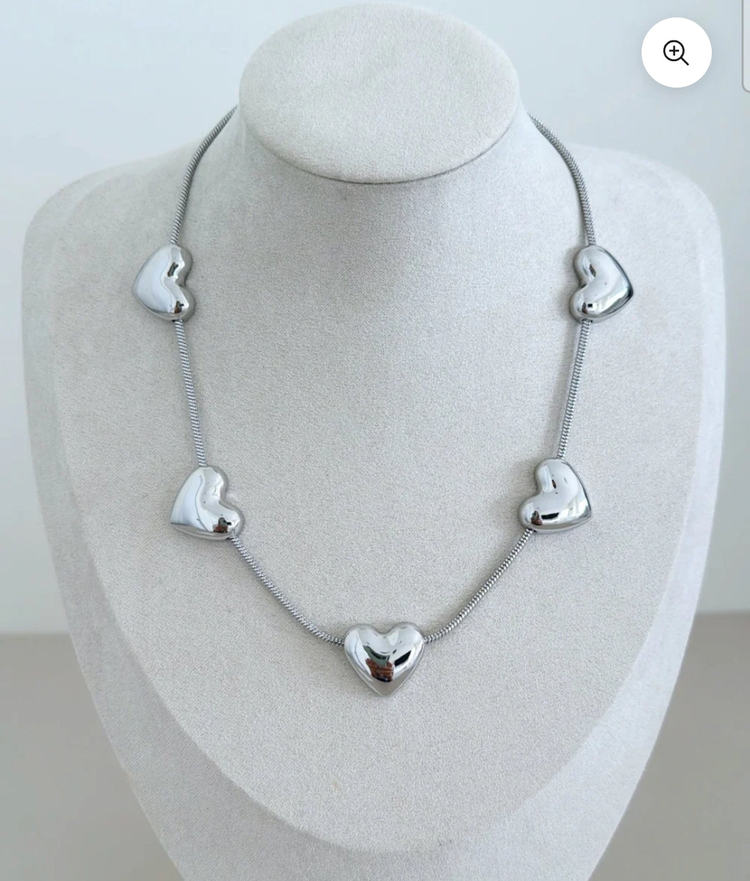 Ava Heart necklace