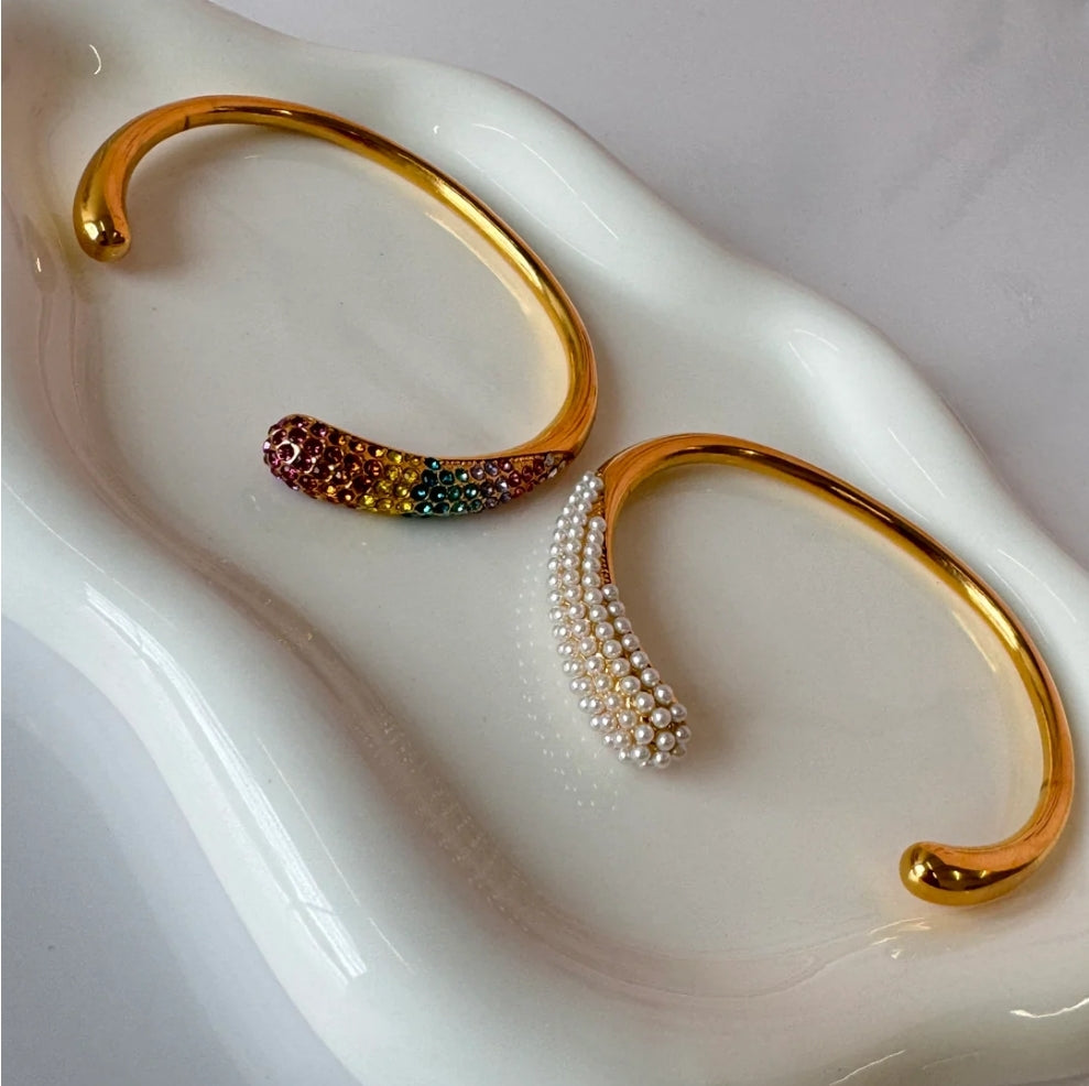 Harmony crystal cuff
