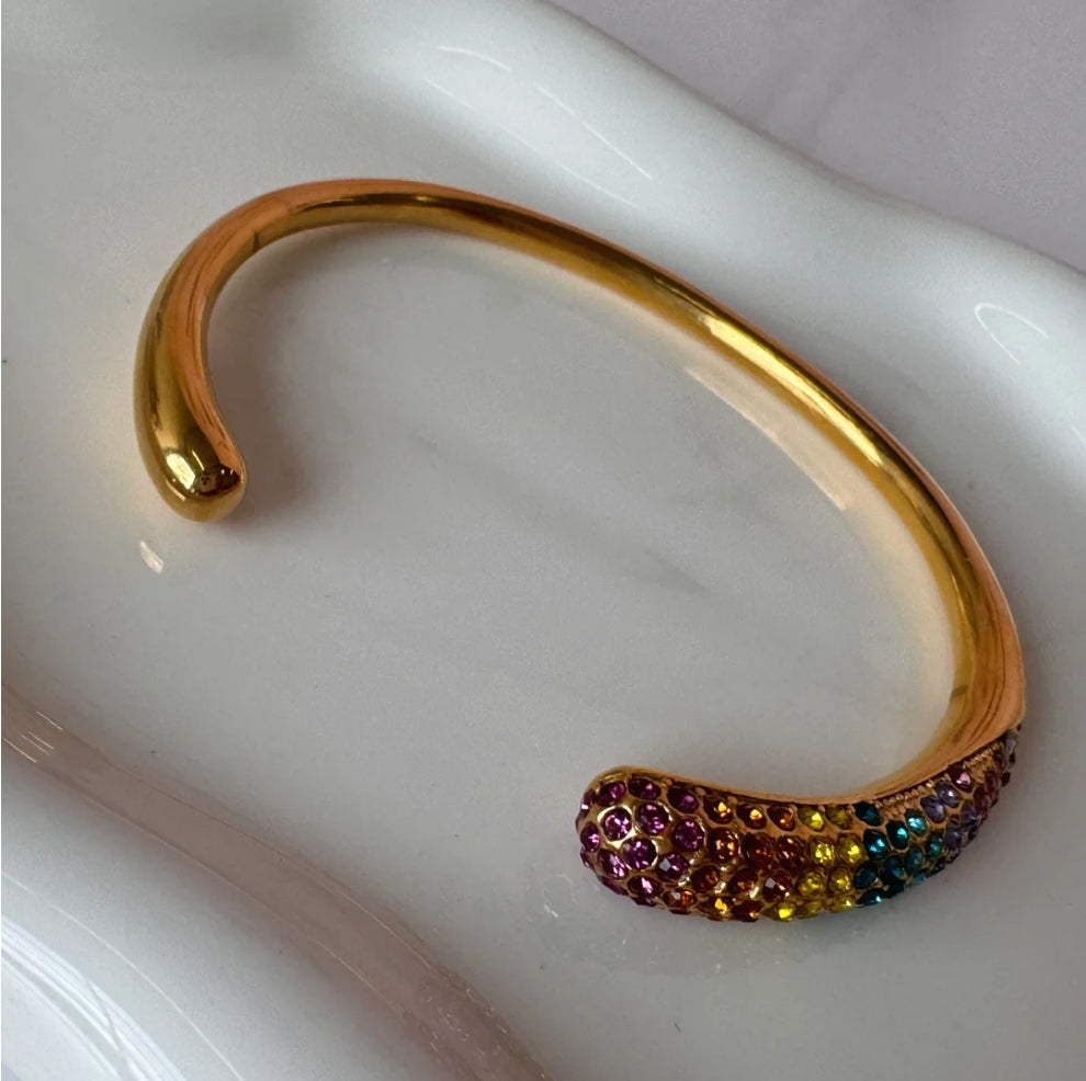 Harmony crystal cuff