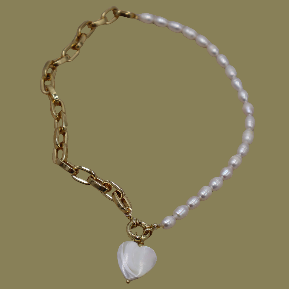 Lulu heart pearl necklace