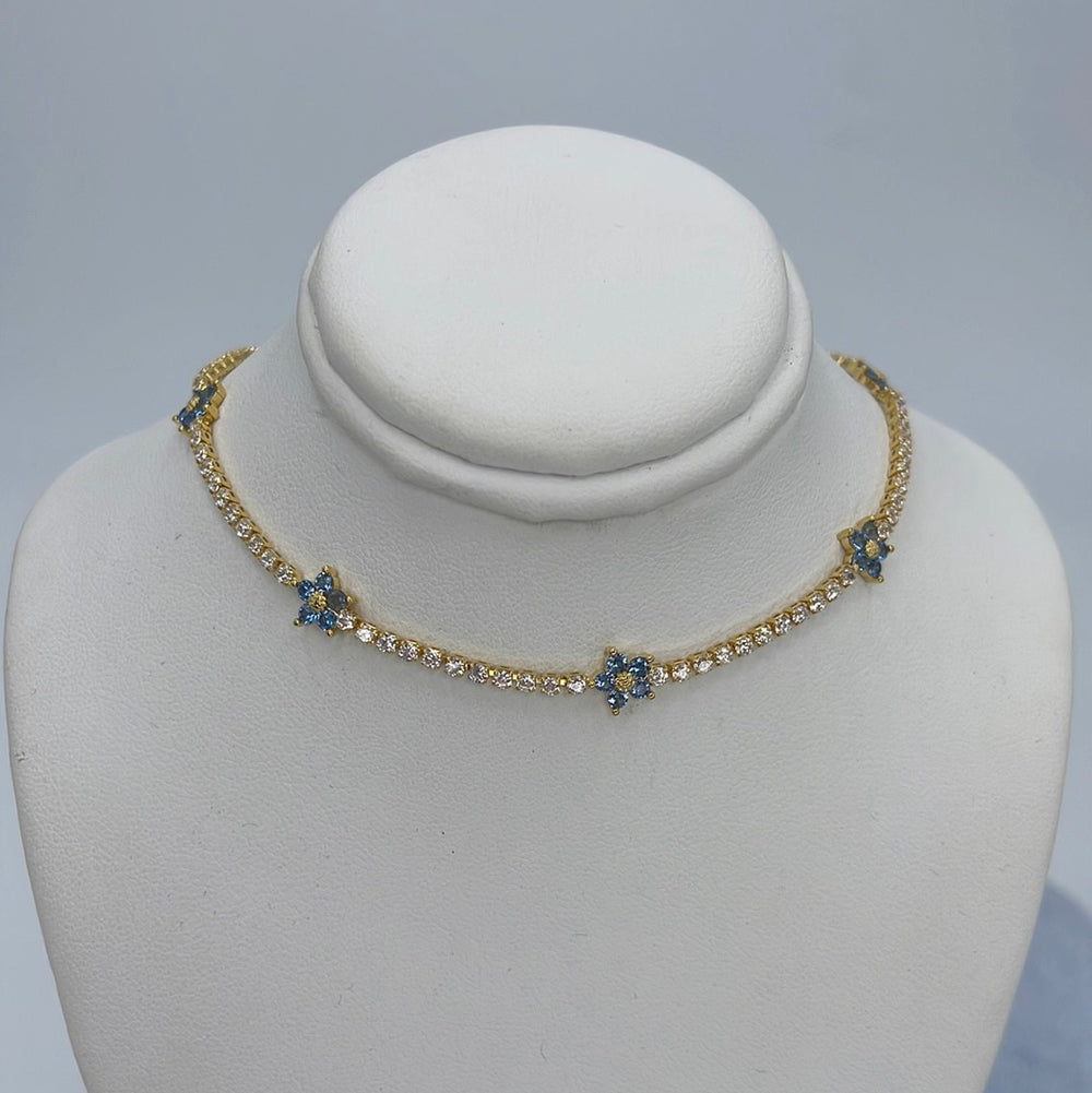 Crystal flower necklace