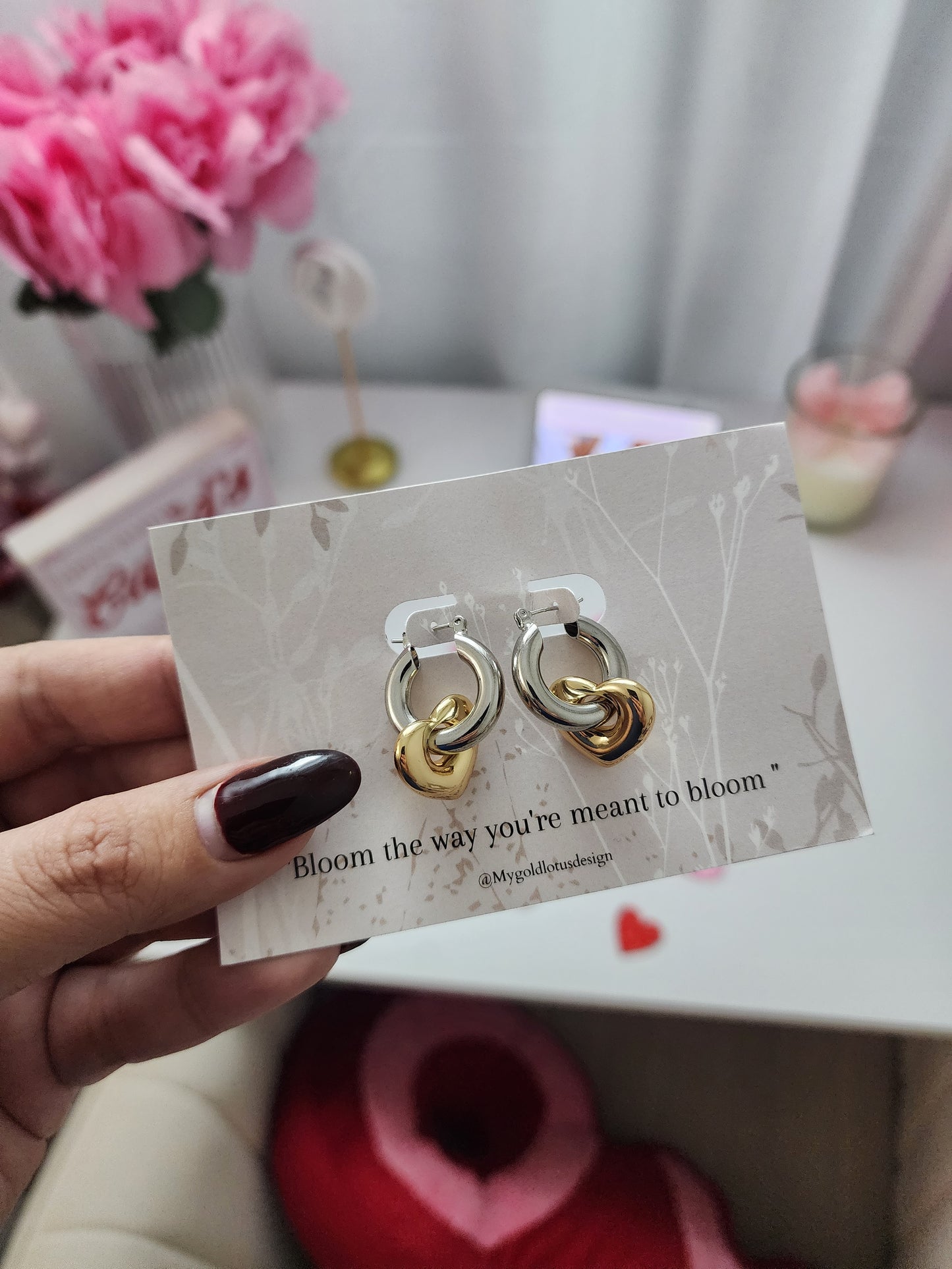 Puffy heart earrings