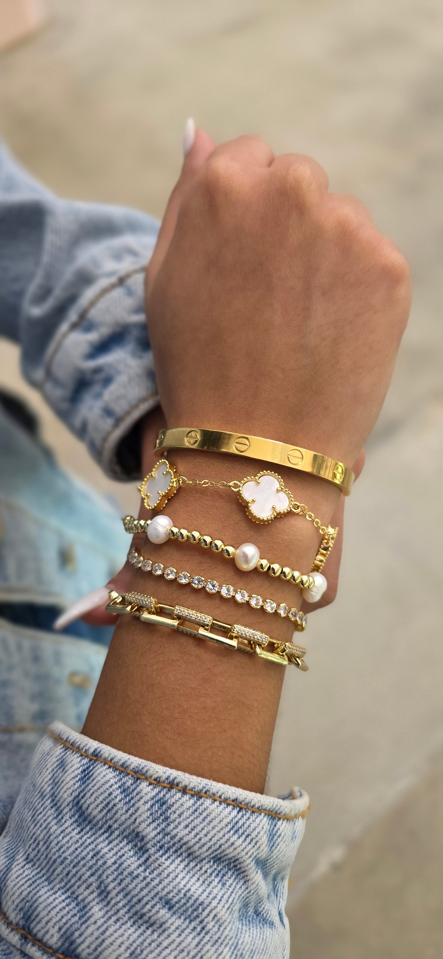 Mother of pearl gold set