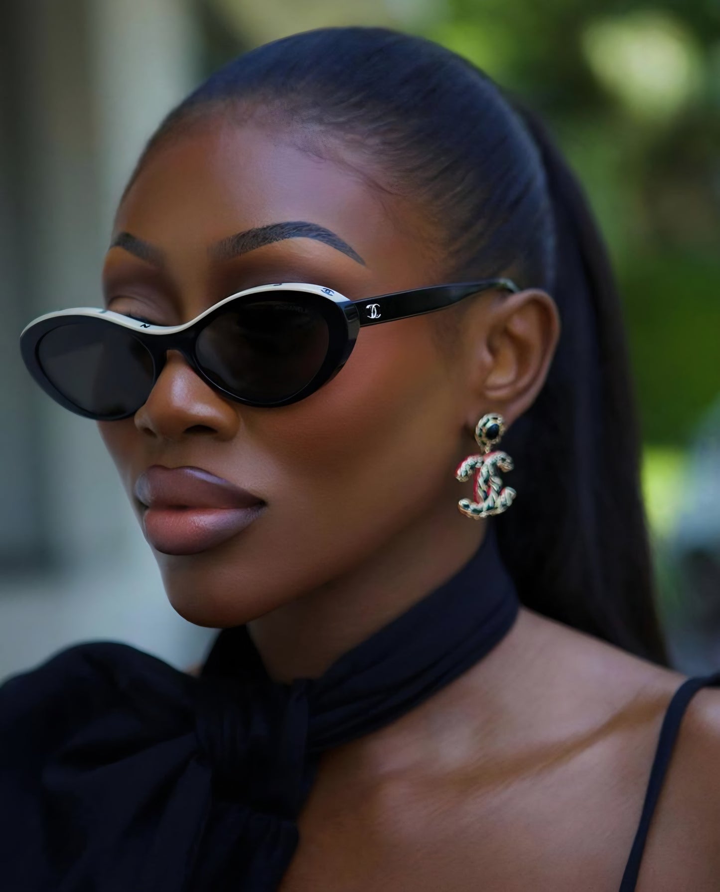 Calypso oval classy shades