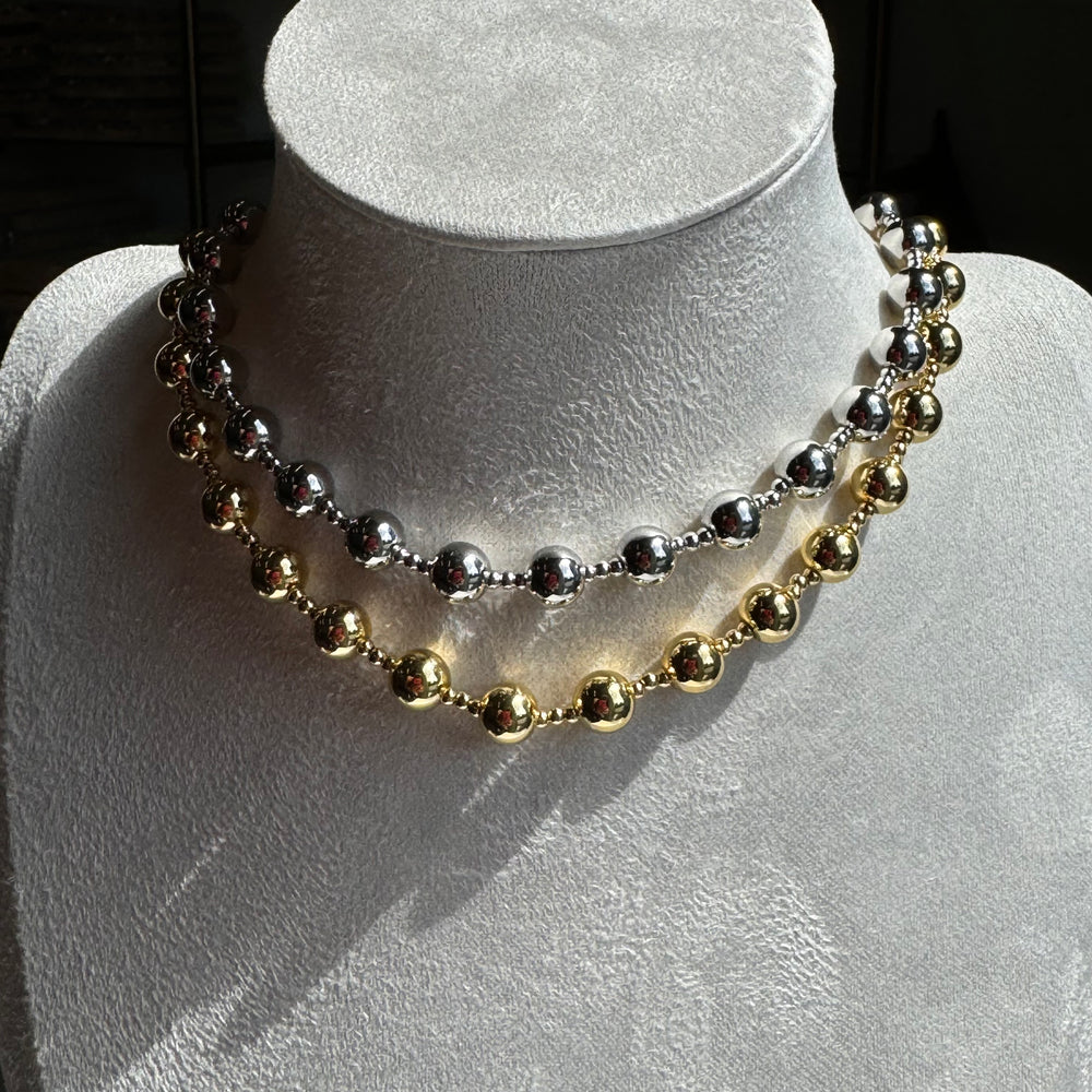 Amore Fuschia pearl necklace set