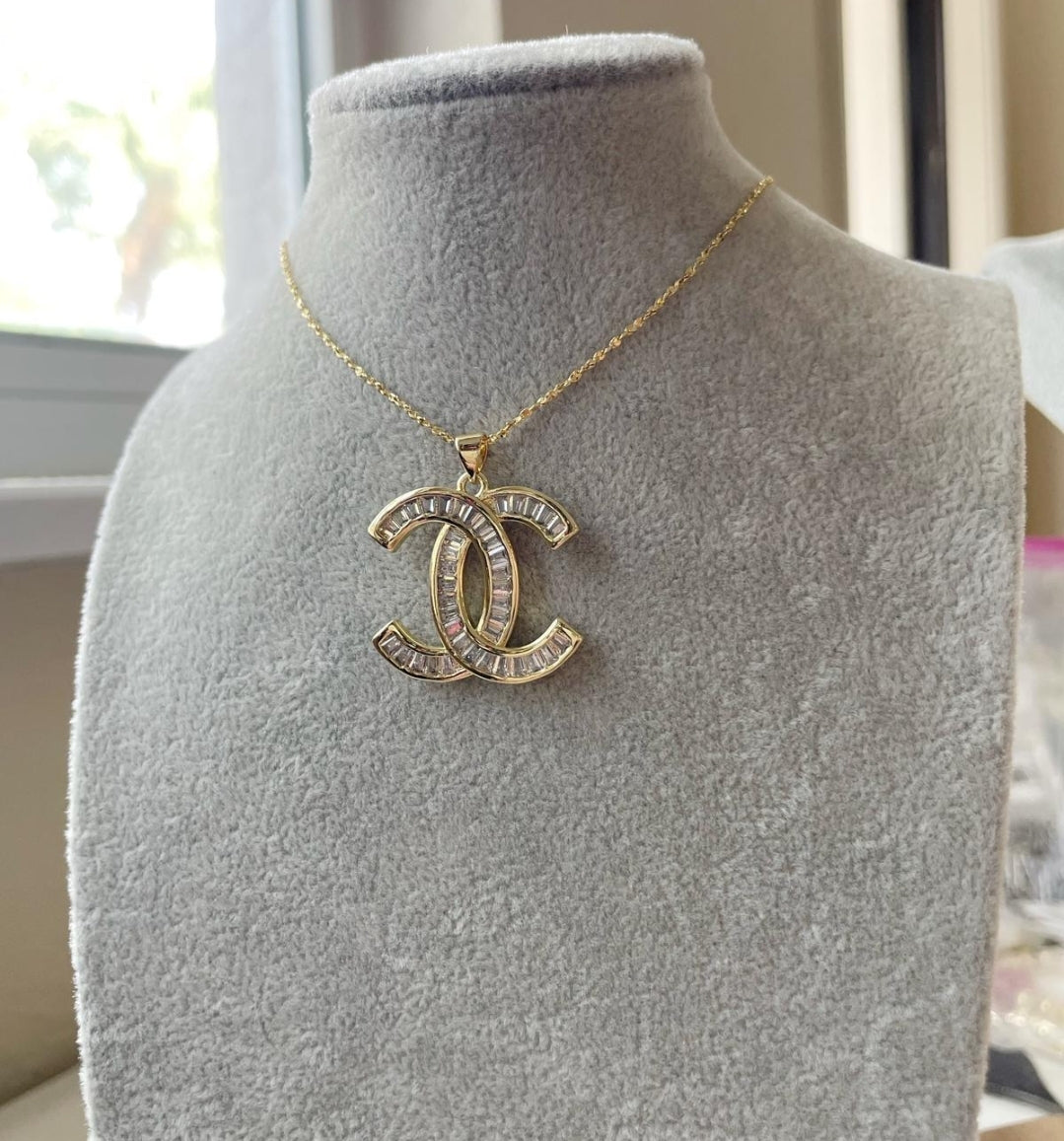 Carolina crystal necklace