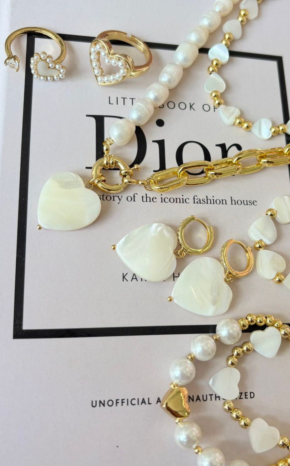 Lulu heart pearl necklace