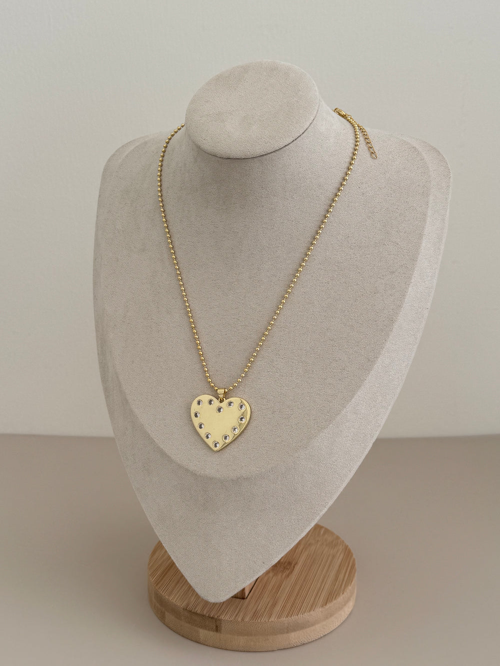 Raphaela heart necklace