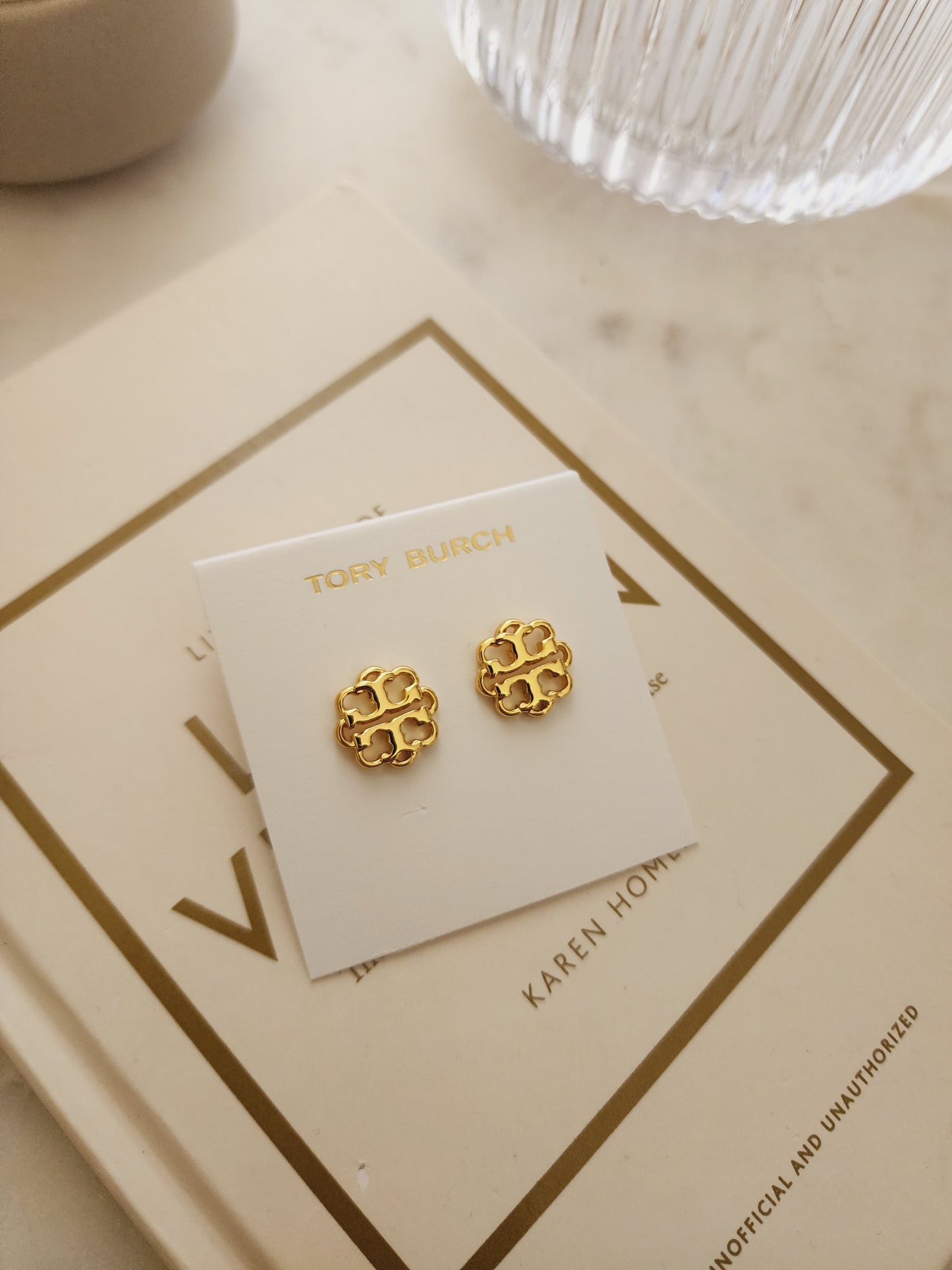 TB Bloom studs