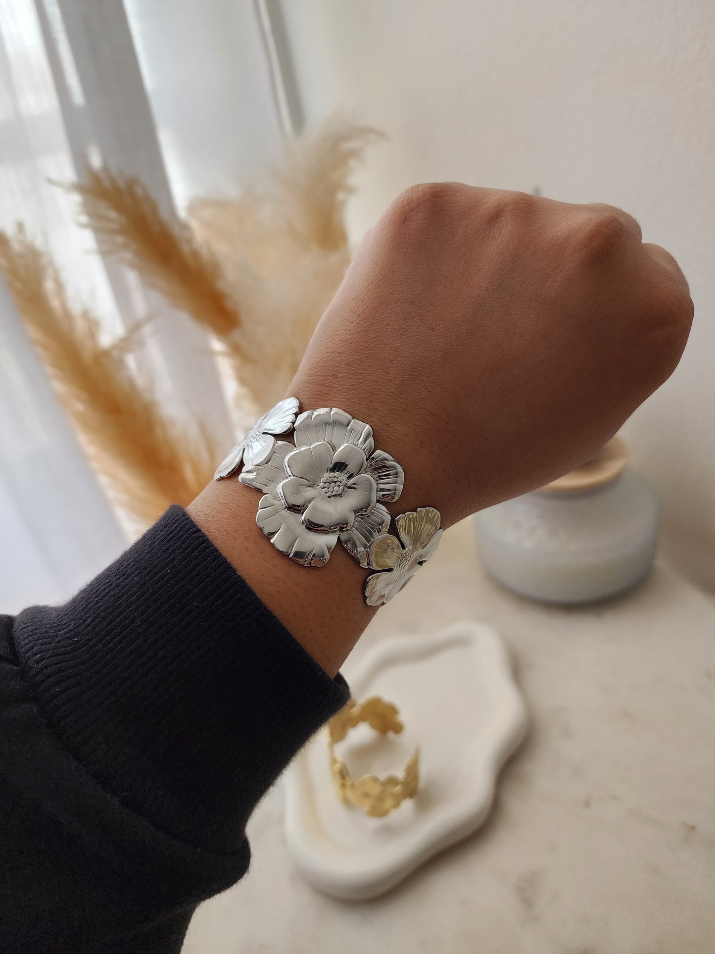 Flora Cuff