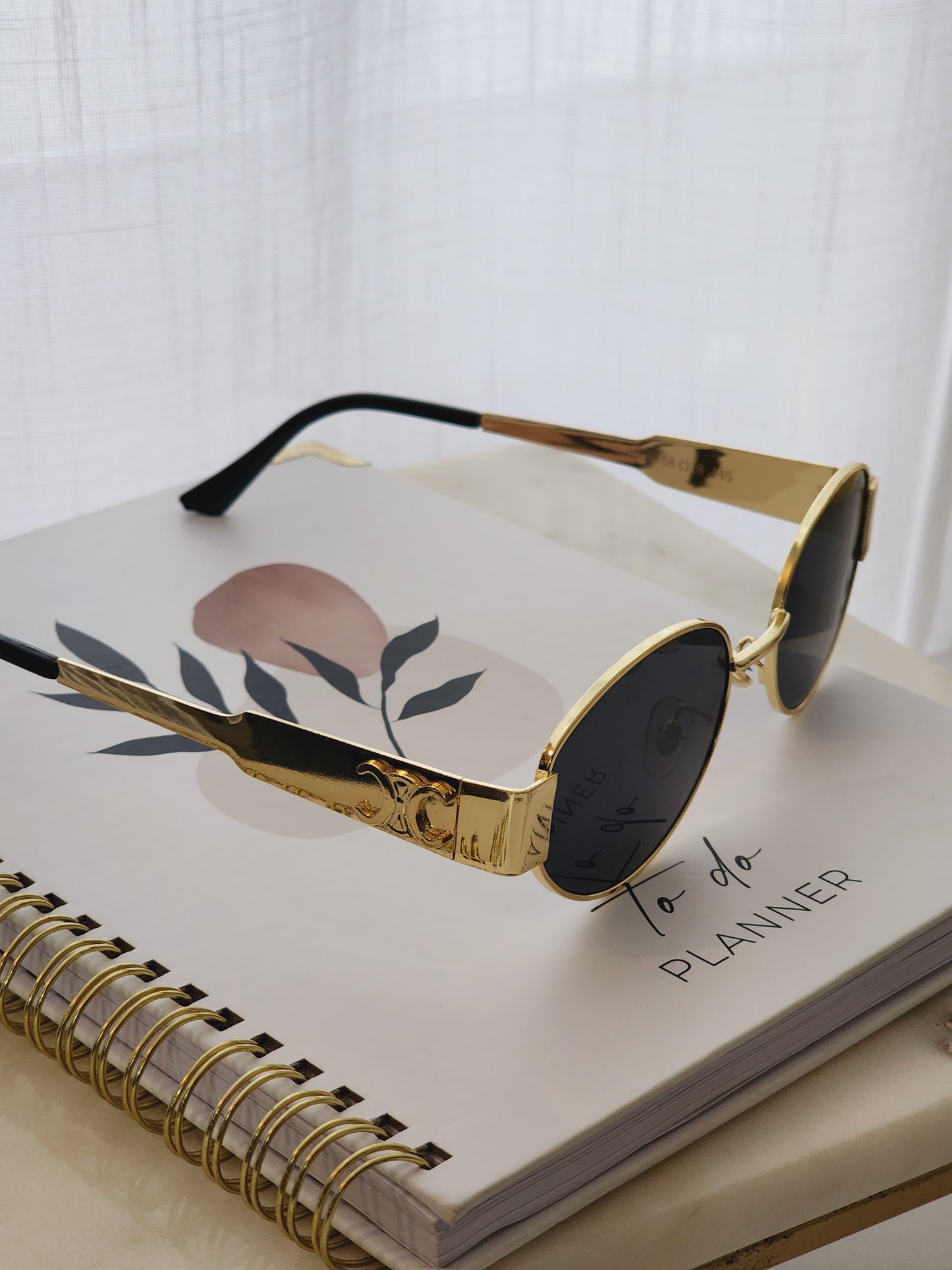 Selena Gold sunglasses