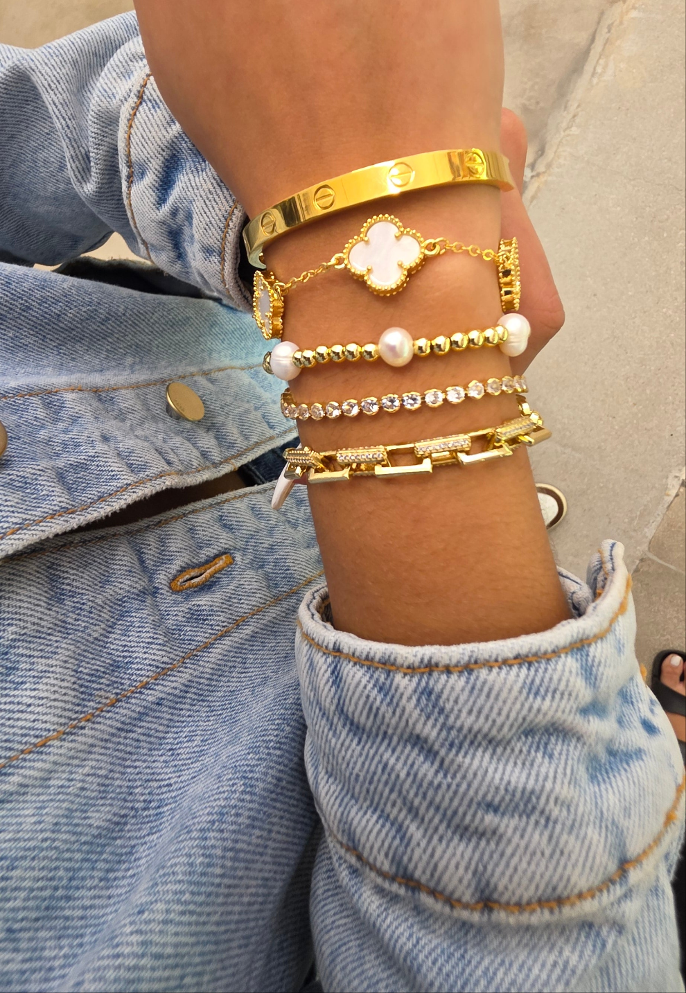 Mother of pearl gold set