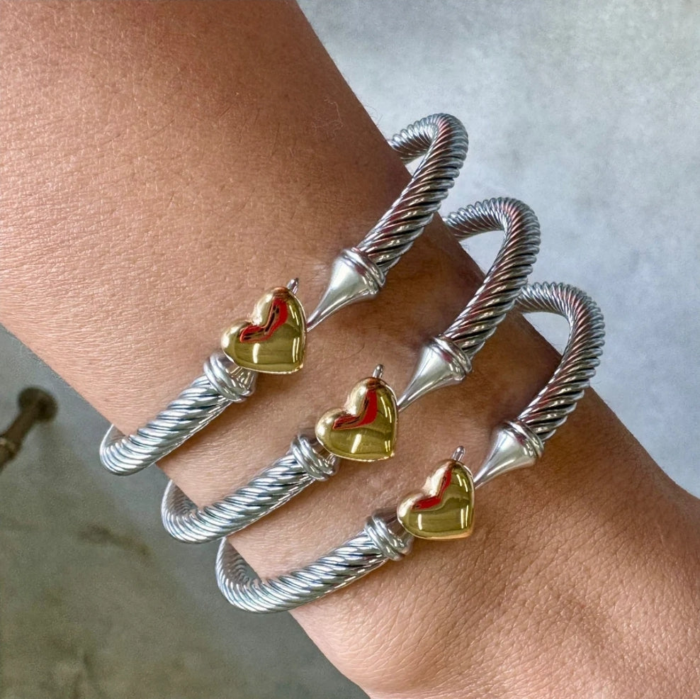 Heart Cable cuff