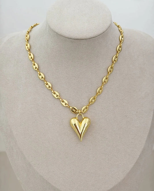 Guzzi link heart Necklace