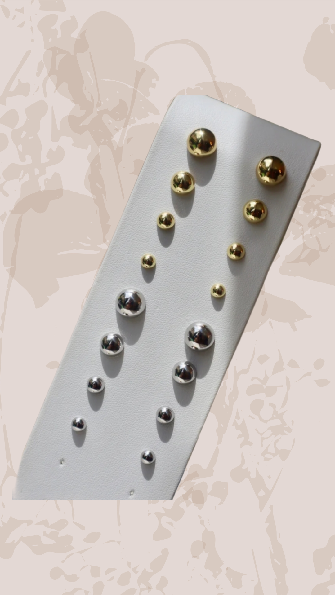 Beads earrings
