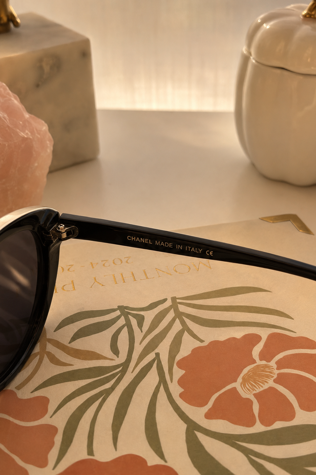 Calypso oval classy shades