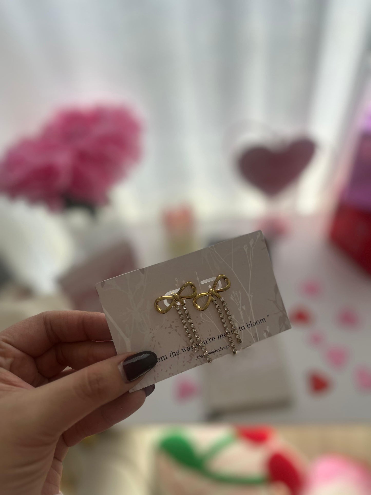 Bow crystal earrings