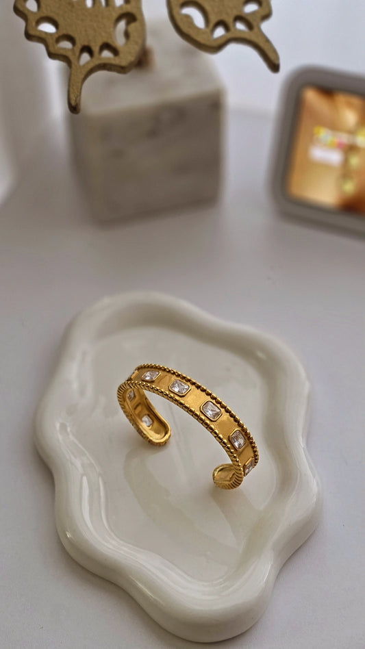 Gemma lux cuff