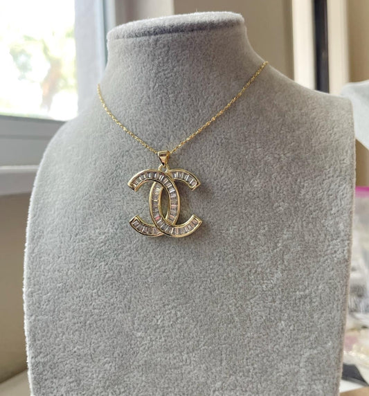 Carolina crystal necklace