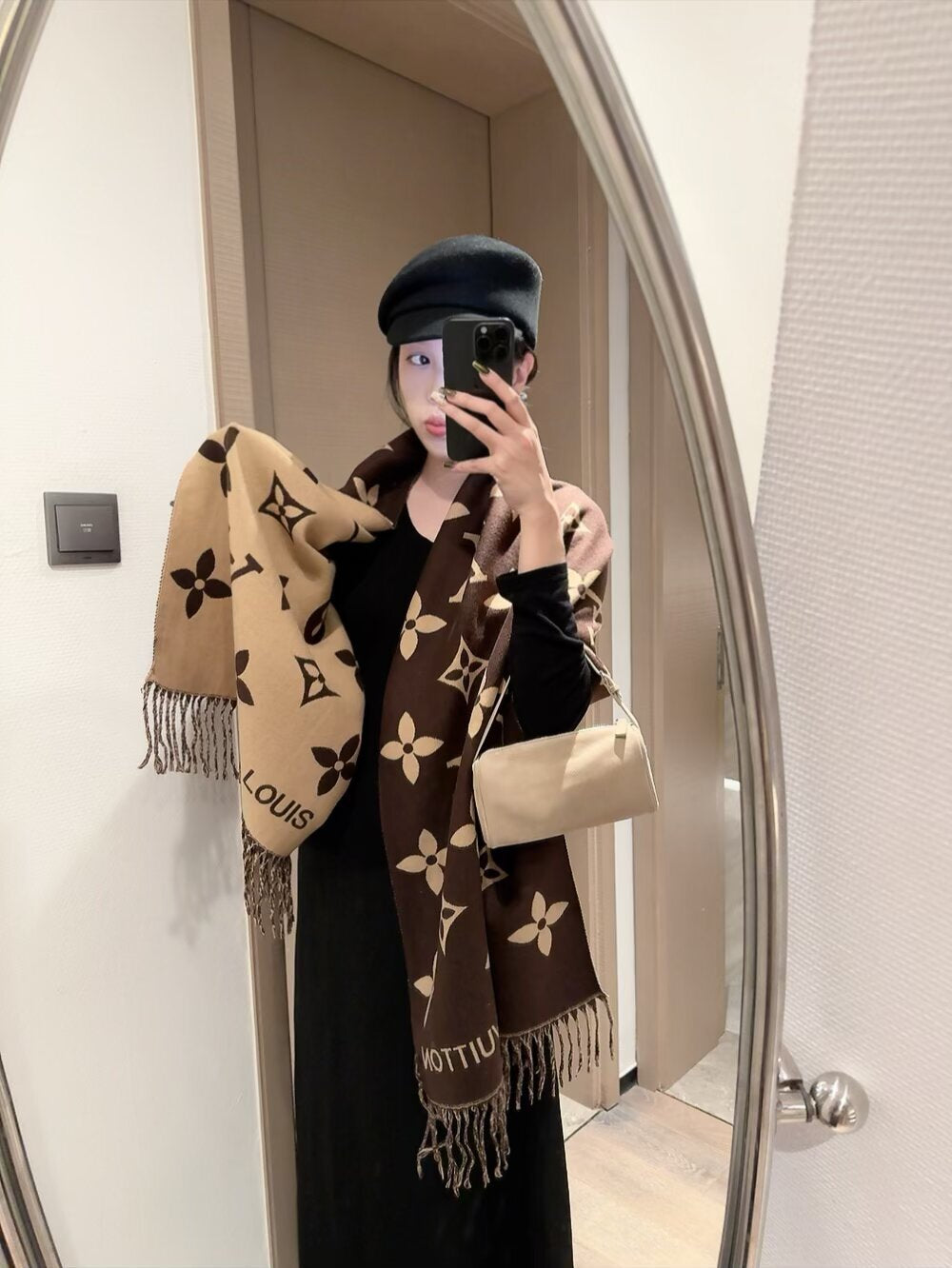 Liana scarf pre-order