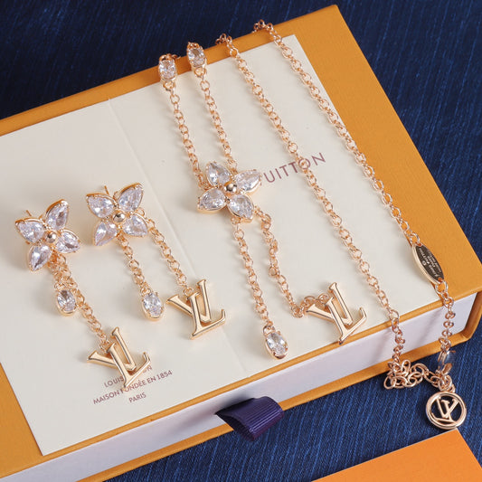 Bloom lux crystal set ✨️ Pre-Order