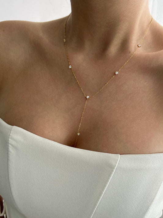 Hailee Dainty Crystal necklace