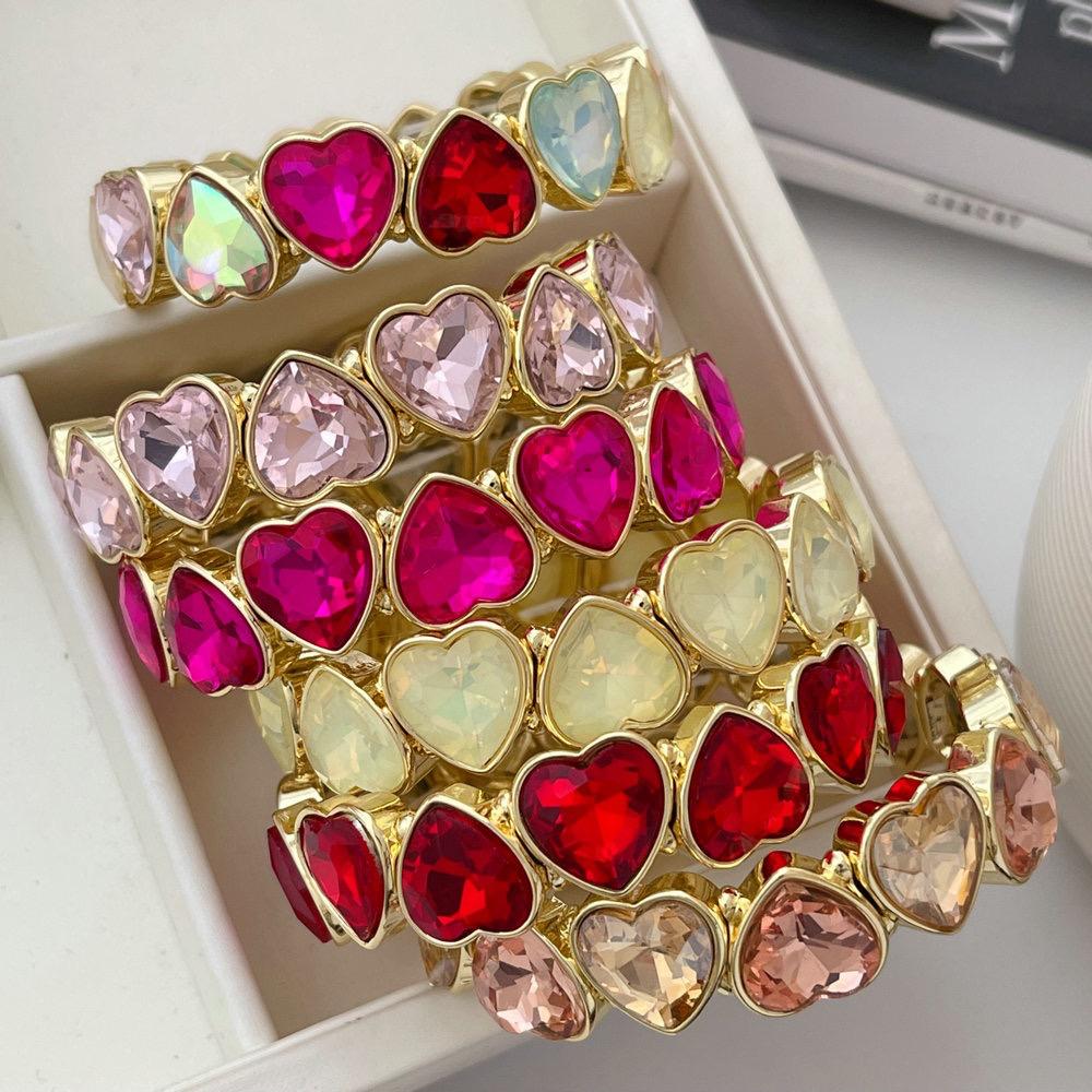 Elastic crystal heart bracelet