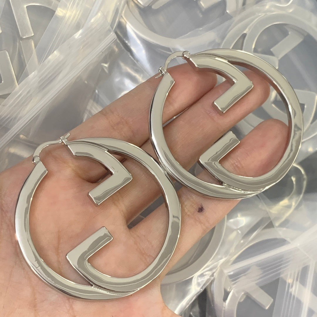 Large guzzi hoops
