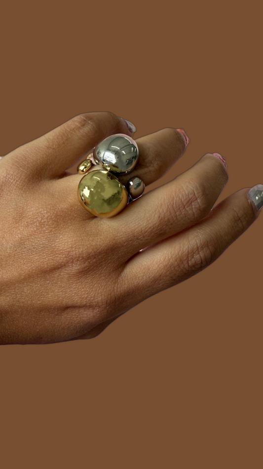 Chunky bold ring